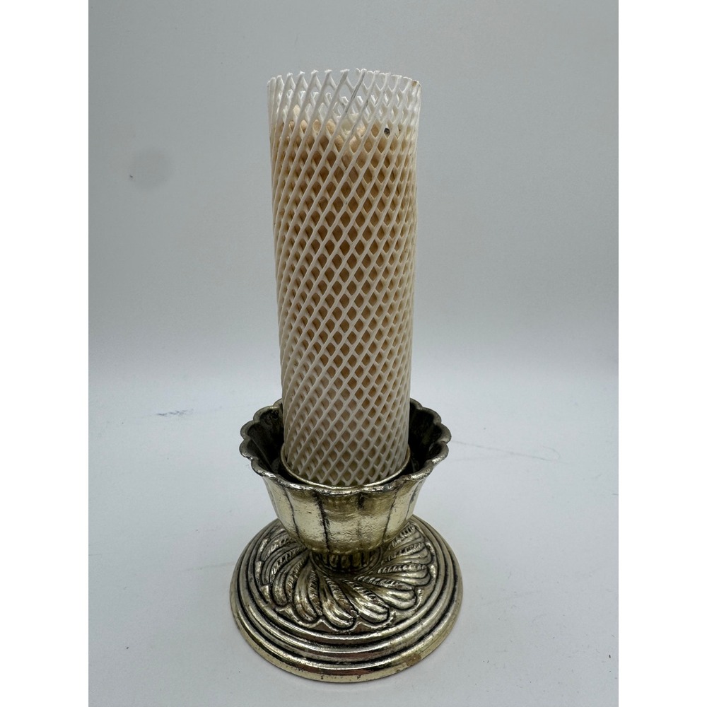 Vintage Self-Extinguishing Safety Candle Holder US Patent 3530481 Metal Base - Picture 1 of 6